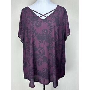 Torrid Plus Size 2 Plum Purple Flor Short Sleeve Pullover Blouse/Top Lightweight